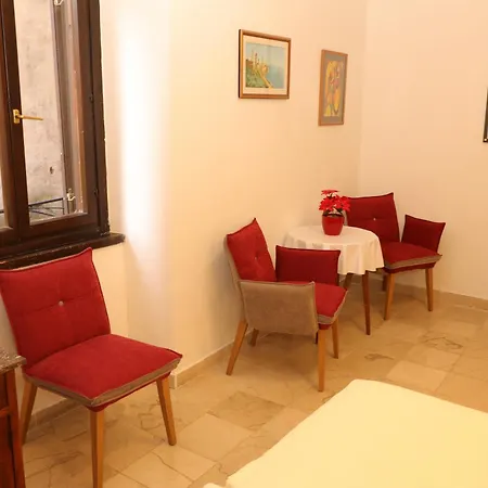 Center D16 In The Ancient Palace Apartment Split